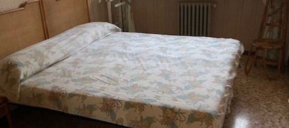 Casa de 8 divisões em Langhirano, Italy N.º 25369 4