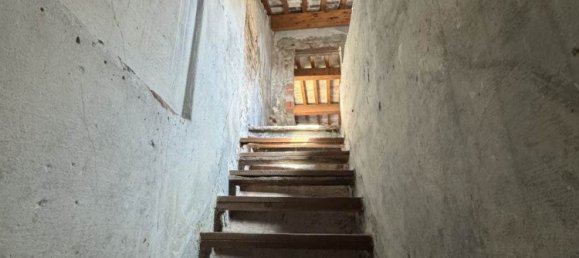 334m² Building in Pisa, Italy No. 111523 6