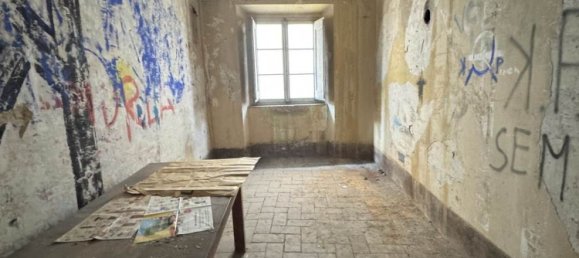 334m² Building in Pisa, Italy No. 111523 17