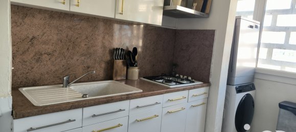 Apartamento de 2 dormitorios en Le Pontet, France No. 319593 9