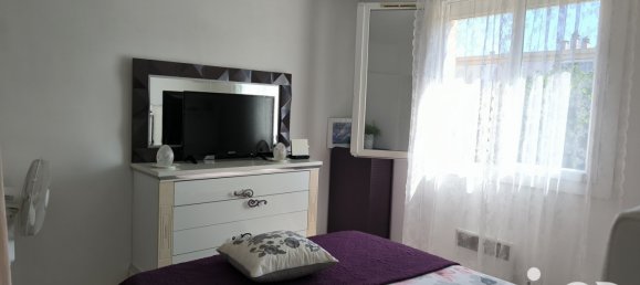 Apartamento de 2 dormitorios en Le Pontet, France No. 319593 11