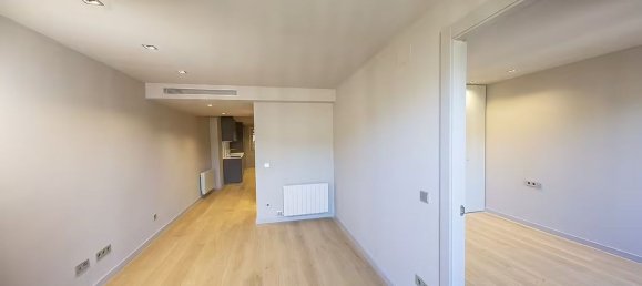 2 Schlafzimmer Wohnung in Ciutat Vella, Spain, Nr. 25636 15