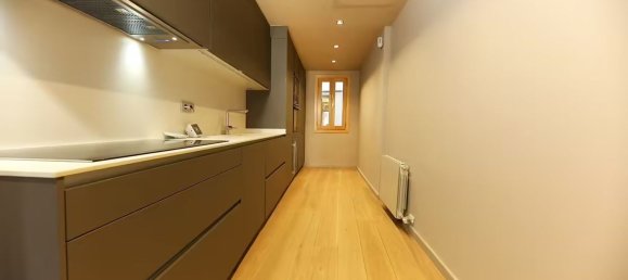 2 Schlafzimmer Wohnung in Ciutat Vella, Spain, Nr. 25636 16