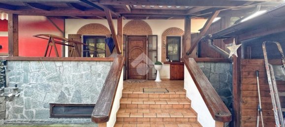 4-Zimmer Haus in Val della Torre, Italy, Nr. 53285 5
