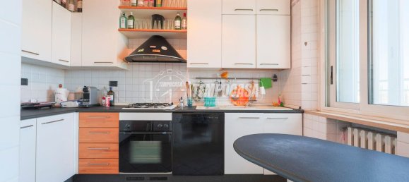 5 rooms Penthouse in Rimini, Italy No. 306420 7