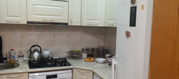 Квартира с 3 спальнями в Насиминский район, Азербайджан № 2300 5