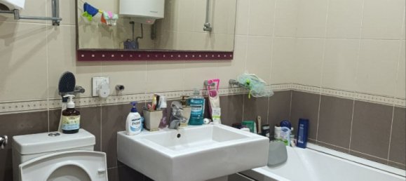 Квартира с 3 спальнями в Насиминский район, Азербайджан № 2300 2