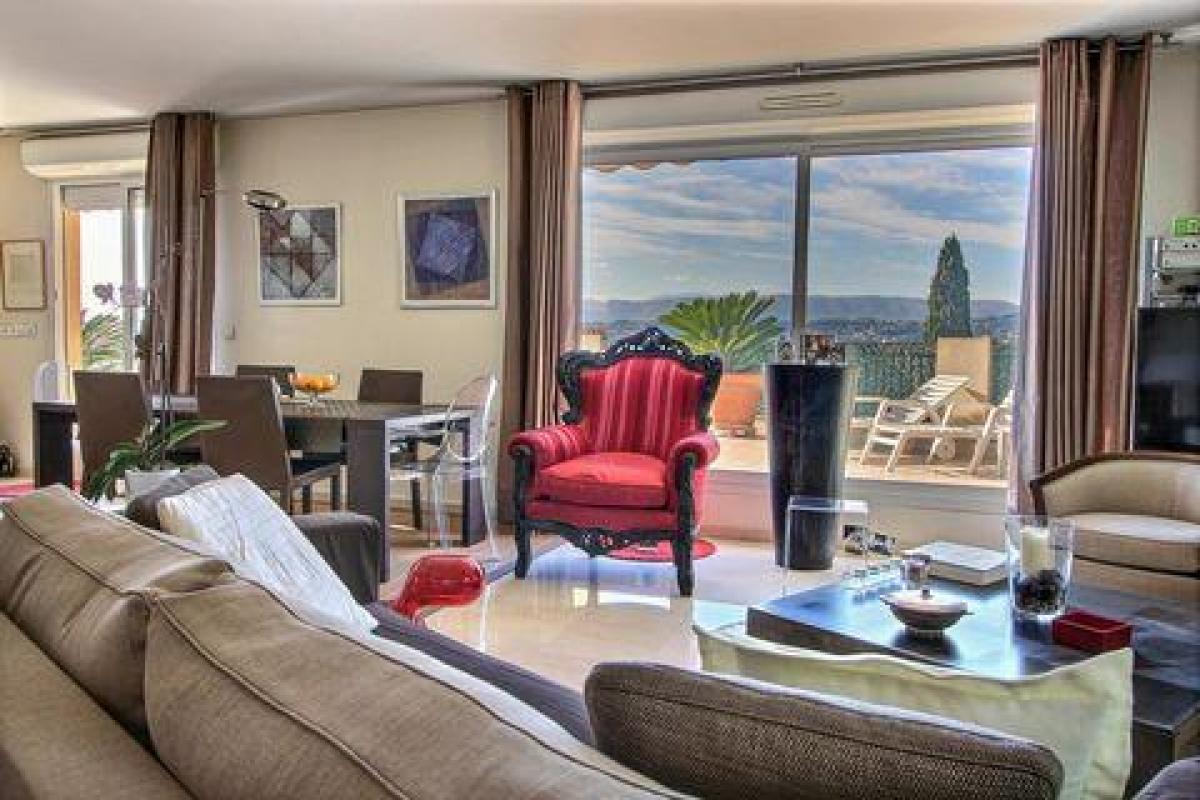 3 Schlafzimmer Haus in Nice, France, Nr. 3132