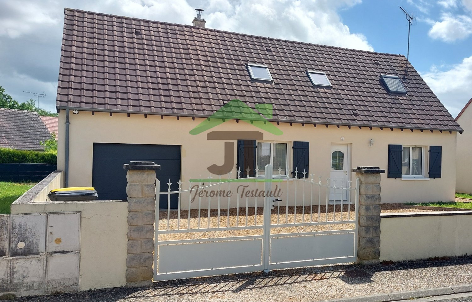 5 chambres Maison à Châteaudun, France No. 231938