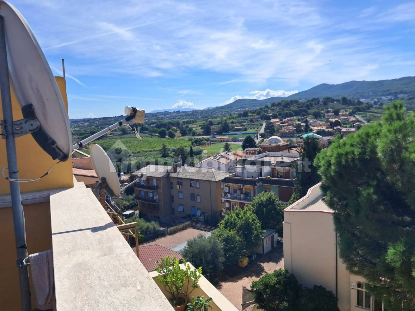 2 Schlafzimmer Wohnung in Colonna, Italy, Nr. 345549