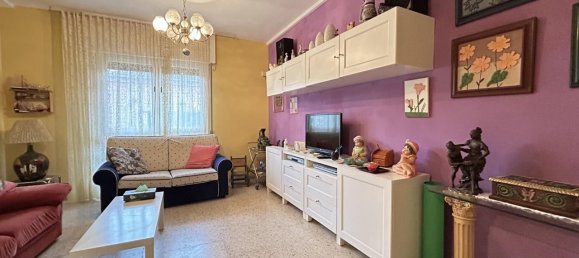 4 bedrooms House in Chartered Community of Navarre, Spain No. 95729 4