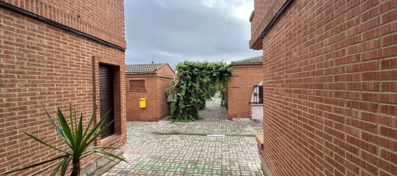 4 bedrooms House in Chartered Community of Navarre, Spain No. 95729 43