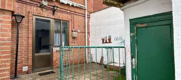 4 bedrooms House in Chartered Community of Navarre, Spain No. 95729 32