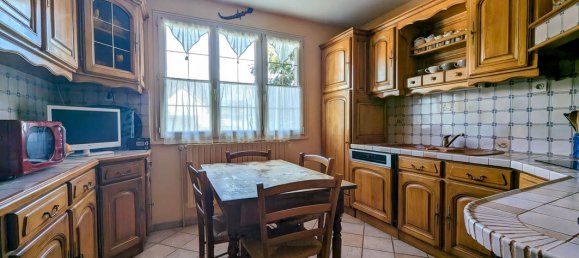 3 Schlafzimmer Haus in Luisant, France, Nr. 95084 9