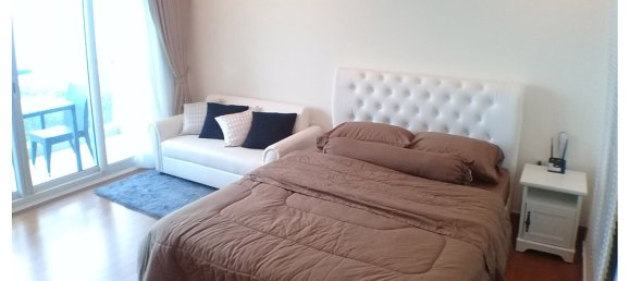 Studio in the Condo in Pattaya, Thailand No. 3886 11