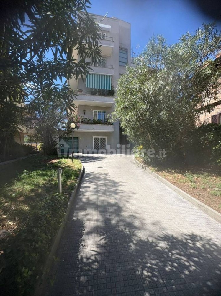 2 Schlafzimmer Wohnung in Rome, Italy, Nr. 342433
