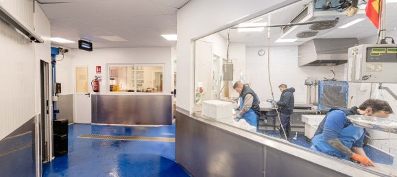 Gewerbliche Immobilie in Mostoles, Spain 376m², Nr. 89239 39