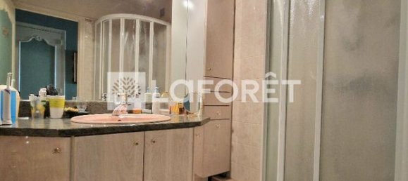 Квартира с 3 спальнями в Лимож, Франция № 335655 10