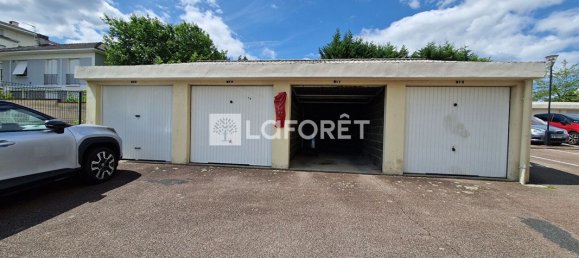 Квартира с 3 спальнями в Лимож, Франция № 335655 14