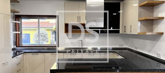 Casa T3 em Alfena, Portugal N.º 53873 11