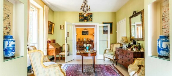 5 bedrooms Castles in Vaucresson, France No. 177832 10