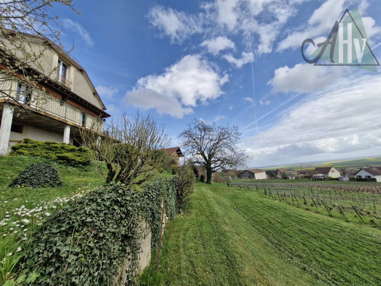 4 chambres Maison à Bethon, France No. 58751
