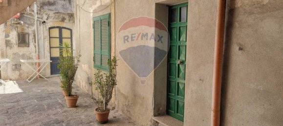 1 bedroom Apartment in Catania, Italy No. 263724 3