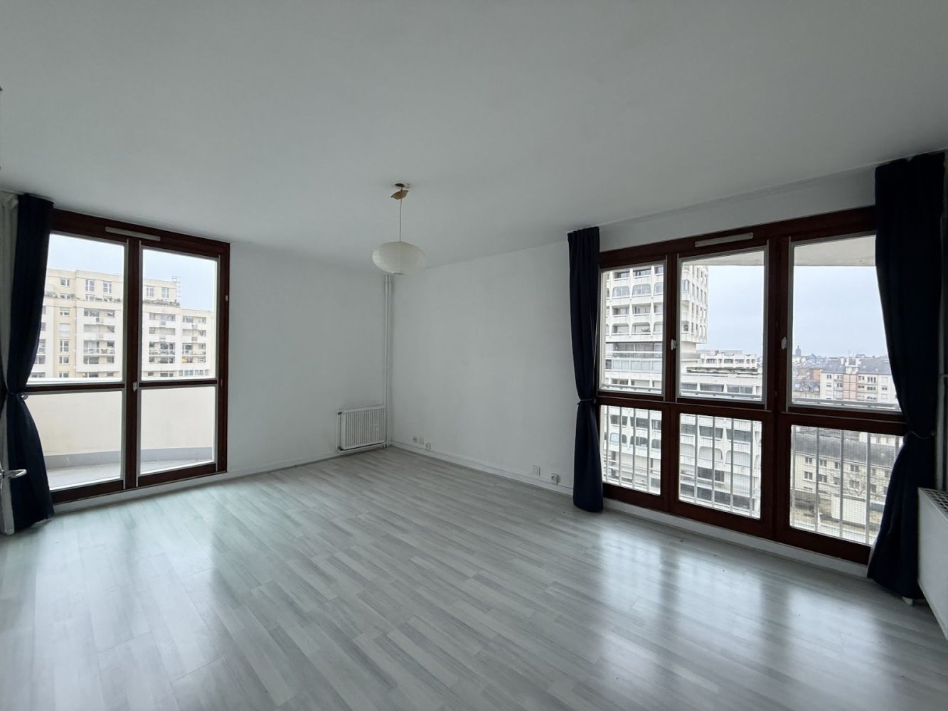 Apartamento de 2 dormitorios en Rennes, France No. 270848