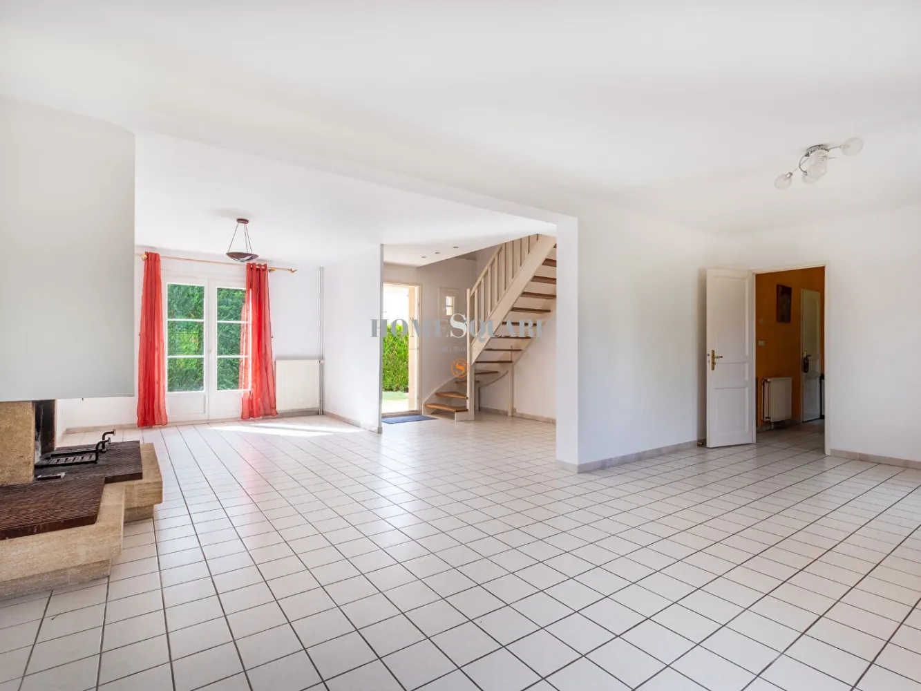 4 bedrooms House in Vineuil-Saint-Firmin, France No. 318393