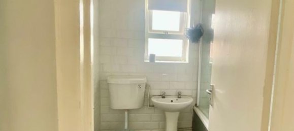 Maisonette de 2 dormitorios en Hounslow, United Kingdom No. 10874 12