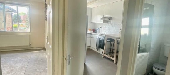 Maisonette de 2 dormitorios en Hounslow, United Kingdom No. 10874 11