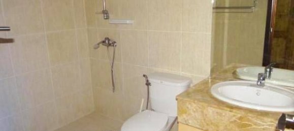 2 bedrooms Condo in Pattaya, Thailand No. 1145 7