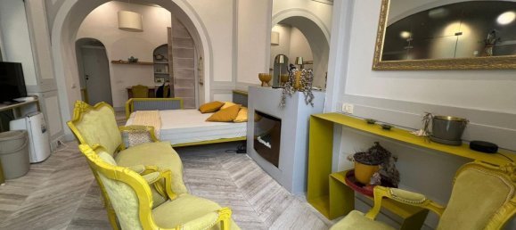 1 bedroom Apartment in Naples, Italy No. 364675 6
