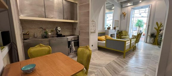 1 bedroom Apartment in Naples, Italy No. 364675 8