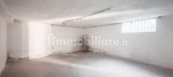 153m² Warehouse in Formigine, Italy No. 267815 4