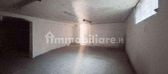 153m² Warehouse in Formigine, Italy No. 267815 2