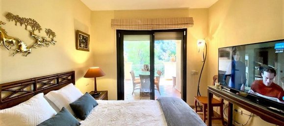 Apartamento de 2 dormitorios en Marbella, Spain No. 84951 9