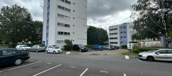 2 bedrooms Apartment in Saint-Jean-de-la-Ruelle, France No. 81192 9