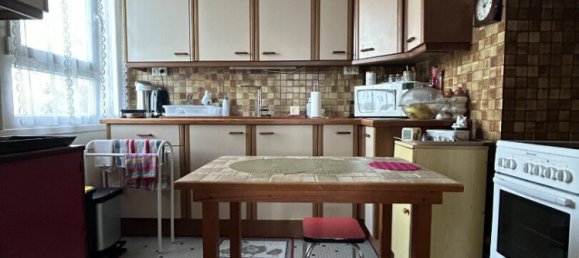 2 bedrooms Apartment in Saint-Jean-de-la-Ruelle, France No. 81192 5