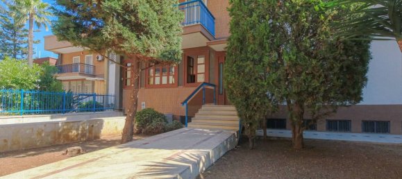 5 Schlafzimmer Villa in Bari, Italy, Nr. 318281 3