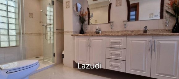 3 bedrooms Cafe / restaurant in Pattaya, Thailand No. 15507 10