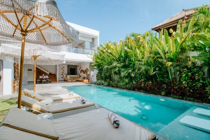 4 Schlafzimmer Villa in Canggu, Indonesia, Nr. 3189
