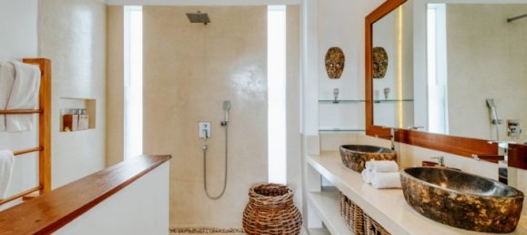 4 Schlafzimmer Villa in Canggu, Indonesia, Nr. 3189 19