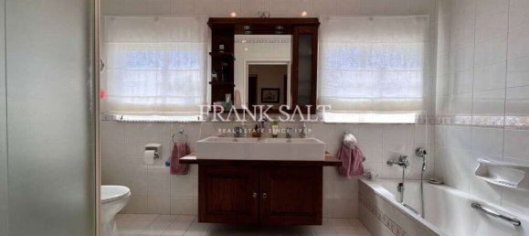 3 غرف نوم منزل في Sliema, Malta رقم 4928 16