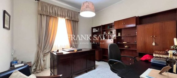 3 غرف نوم منزل في Sliema, Malta رقم 4928 15