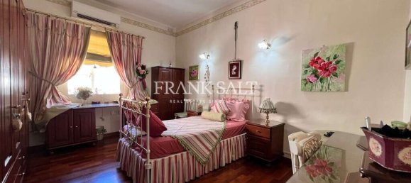 3 غرف نوم منزل في Sliema, Malta رقم 4928 14