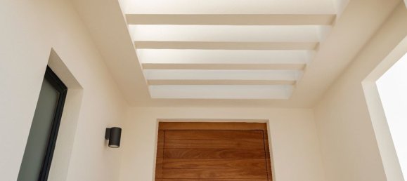 4 bedrooms Villa in Alicante, Spain No. 190482 9