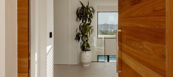 4 bedrooms Villa in Alicante, Spain No. 190482 10