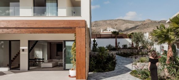4 bedrooms Villa in Alicante, Spain No. 190482 6