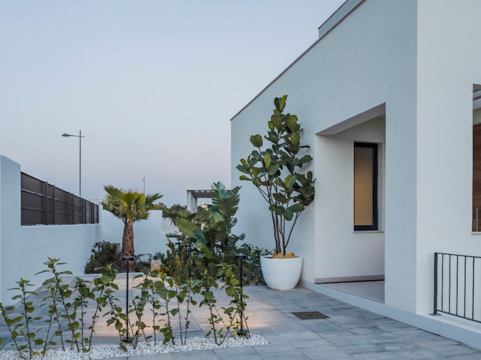 4 bedrooms Villa in Alicante, Spain No. 190482